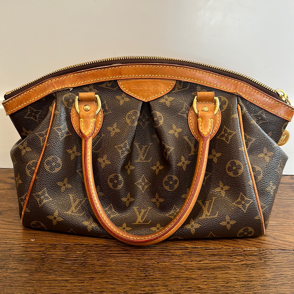 Louis Vuitton Tivoli. PM